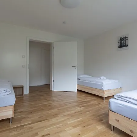 Apartment T&k - - 3 Comfortable - 18 Min To Fair Messe Cologne *